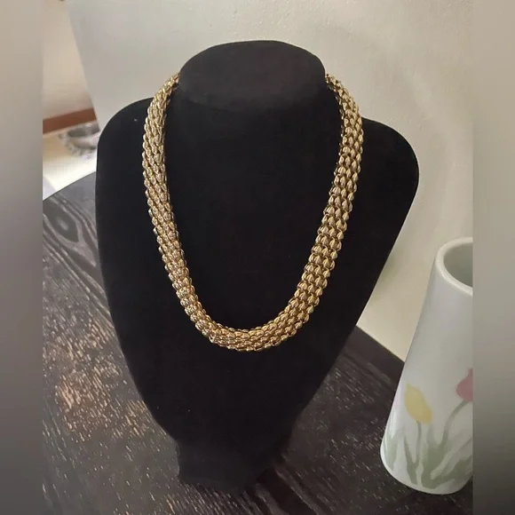 Vintage Mesh Gold-tone Choker - Picture 2 of 4